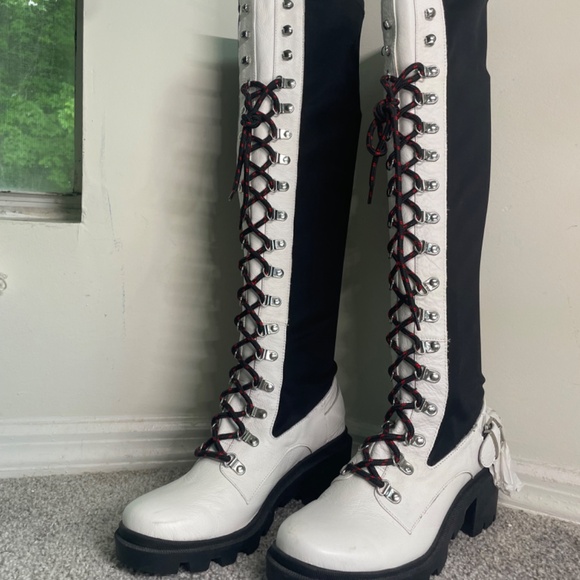 Free People Black and White Lace Up Boots Size 9 - Picture 2 of 8